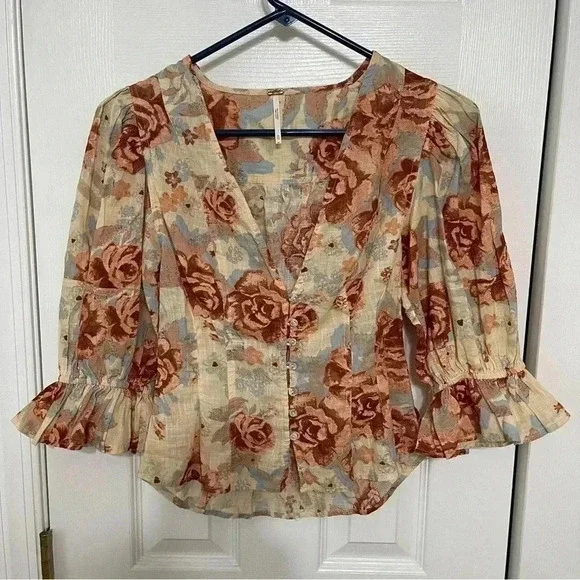 Free People Found You Printed Top ~ Size XS! Absolutely gorgeous top! - Picture 2 of 13